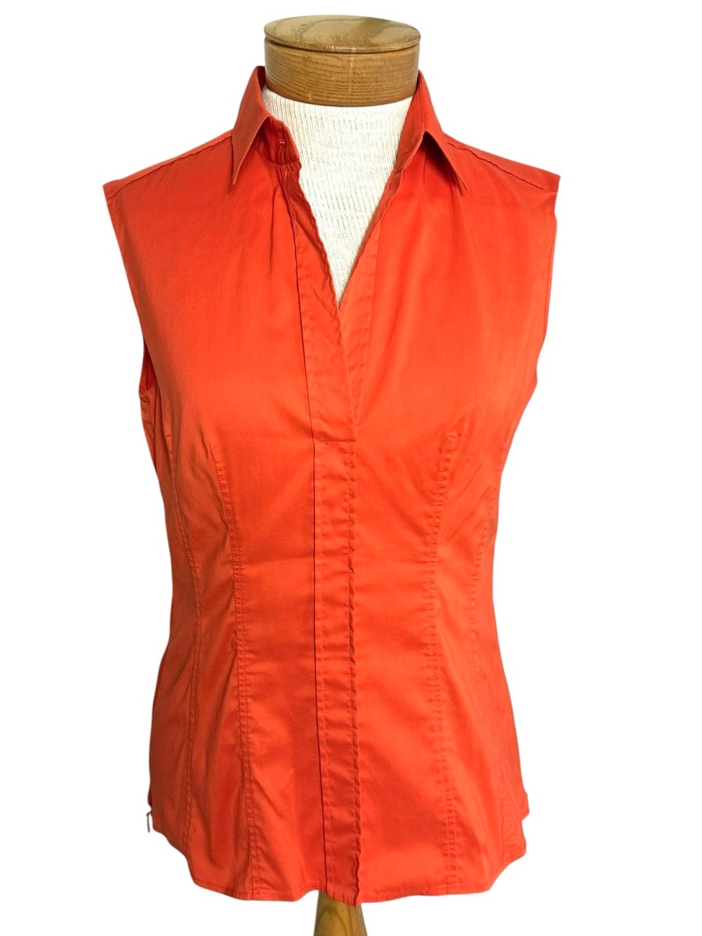HUGO BOSS Bashiva Orange Sleeveless
Blouse Size 4